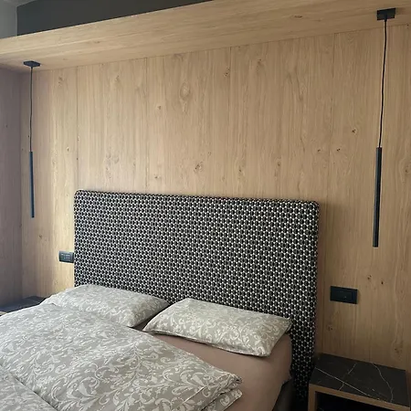 Agritur Leita Farm stay Tuenno